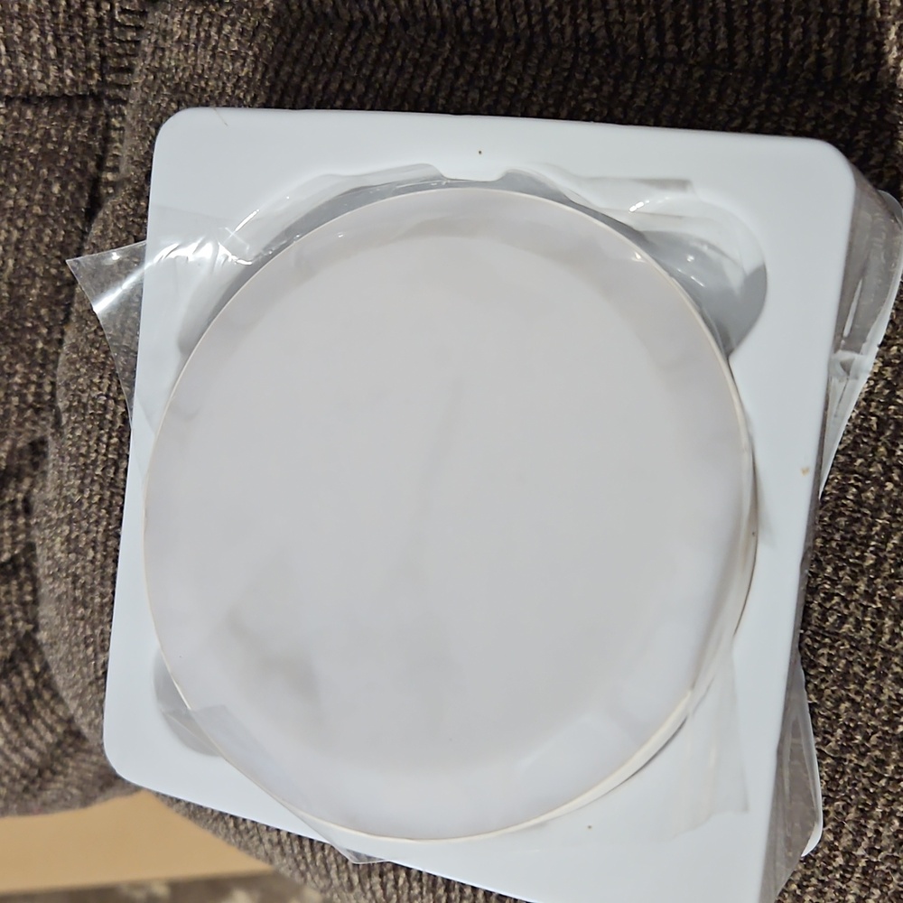 NWT Lighting Professional LED Portable Ring Light - Picture 5 of 5